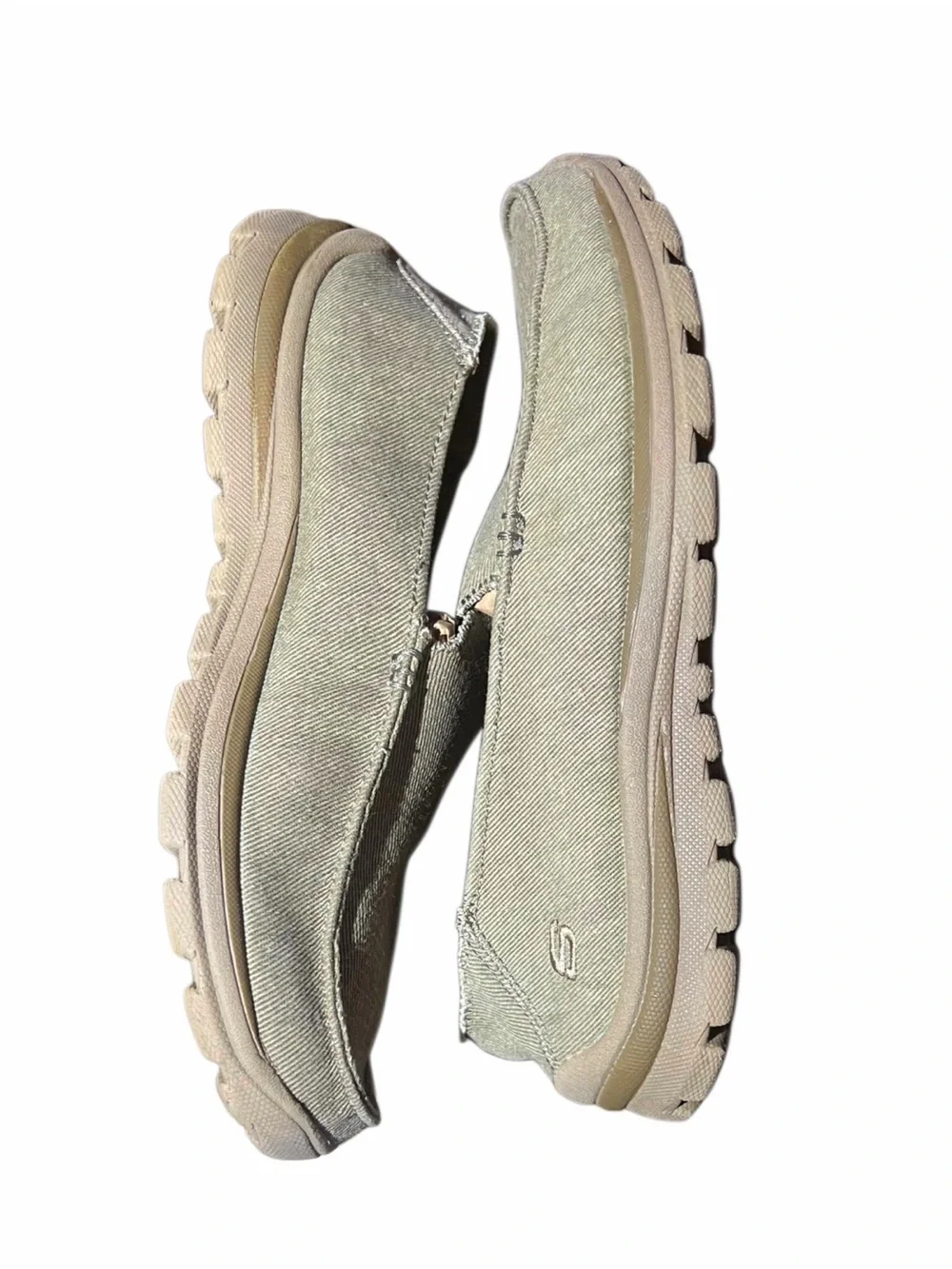 Skechers lightweight slip